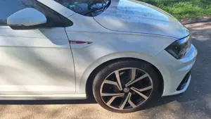 Volkswagen Polo GTI Polo 2.0 TSI OPF GTI - image 3