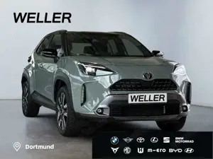 Toyota Yaris Cross Hybrid 130 1.5 AWD-i Premiere Edition HUD Bild 3