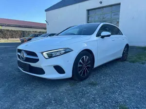 Mercedes-Benz A 180 A 180 d *1.Hand*