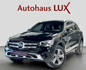 Mercedes-Benz GLC 200 BENZIN*4MATIC*AHK*SPUR*TOTW*R-KAM*1.HAND Bild 3