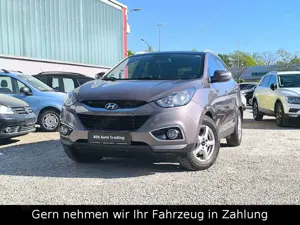Hyundai iX35 Premium AWD PANO°AHK°PDC°Sthz°BT°Tempomat°K