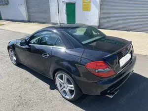 Mercedes-Benz SLK 300 SLK 300 7G-TRONIC Sport Edition Bild 3