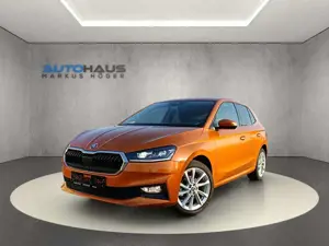 Skoda Fabia 1.0 TSI DSG TOP-SELECTION+AHK+beh. SCHEIBE+LENKRAD