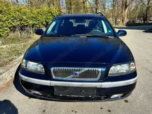 Volvo V70 Bild 2