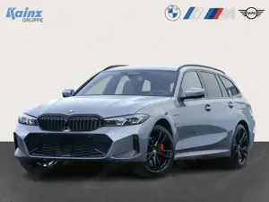 BMW 330 e Touring (2022 - 2024)