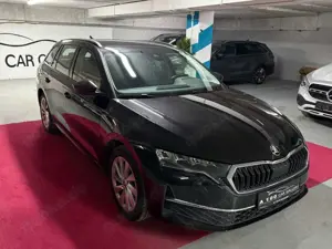 Skoda Octavia Combi 2.0 TDI Selection Matix*Assist*1H