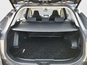 Toyota RAV 4 Hybrid 4x4 Club 2.5 Allrad LED El. Heckklappe Mehr Bild 5