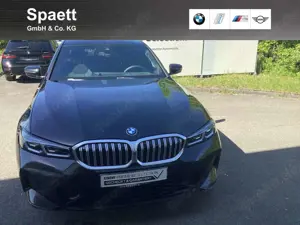 BMW 320 i Limousine M Sportpaket HiFi DAB LED AHK