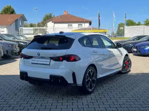 BMW 120 Bild 2
