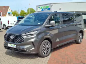 Ford Tourneo Custom Titanium X L2 70L Tank / Matrix / Sitzpaket 23