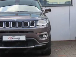 Jeep Compass 1.3 GSE Autom. Leder Sitzheizung Kamera Bild 3