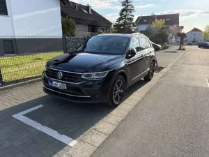 Volkswagen Tiguan 8-Fach Bereift 1.5 TSI OPF DSG Unite
