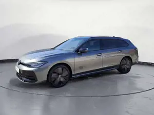 Volkswagen Passat R-Line 2,0 l TDI SCR   7-Gang-Doppelkuppl