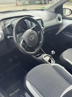 Toyota Aygo Bild 5