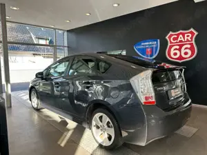 Toyota Prius Life Bild 4