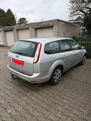Ford Focus Focus Turnier 1.6 16V Titanium
