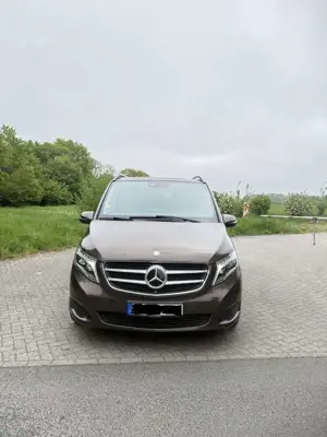 Mercedes-Benz V 250 (BlueTEC) d lang 7G-TRONIC Avantgarde