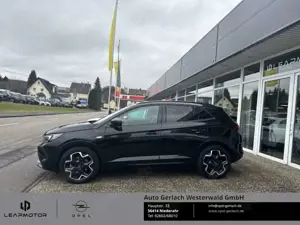 Opel Grandland Ultimate Plug-in-Hybrid 4 AHK-abnehmbar Navi Leder Bild 4