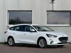 Ford Focus Titanium Sitz.H Carplay Tempomat Navi