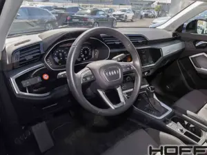 Audi Q3 35 TFSI advanced AHK Apple Car APS Plus Klimautoma Bild 4