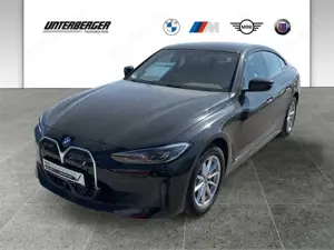 BMW i4 eDrive35 SHZ AHK DAB