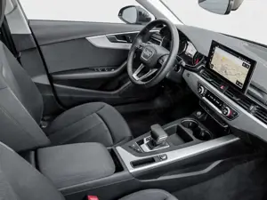 Audi A4 Avant 35 TDI S tronic LED Navi+ AHK Tour RKamera Bild 3