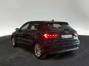 Audi A1 25 TFSI advanced S tronic R-KAMERA Bild 2
