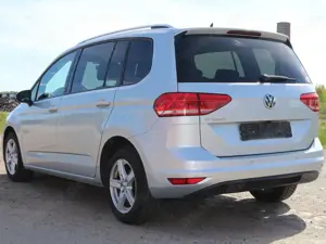 Volkswagen Touran Touran 1.2 TSI (BlueMotion Technology) SOUND Bild 4