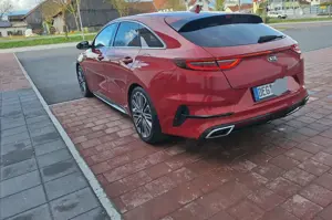 Kia ProCeed / pro_cee'd 1.4 T-GDI DCT7 OPF GT LINE Bild 2