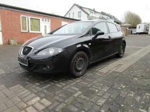 SEAT Leon 2.0 Stylance/Tempomat/AHK/150 PS