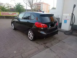 BMW 220 Bild 3