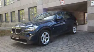 BMW X1 20i sDrive Leder Steuerkette Neu!! ServiceNeu