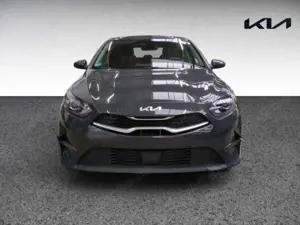 Kia Ceed / cee'd Vision 1.5 Kamera,Navi,DAB,Carplay,Klima,Tempomat Bild 2