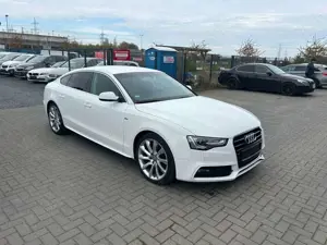 Audi A5 Sportback 2.0 TDI  clean diesel *S-LINE*