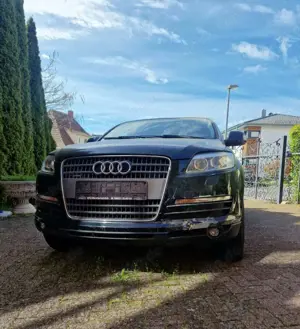 Audi Q7 3.0 TDI quattro (176kW)