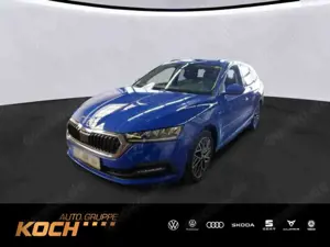Skoda Octavia Combi 2.0TDI Clever DSG Navi LED