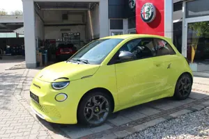 Abarth 500e Abarth