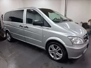 Mercedes-Benz Vito kompakt 3.0 V6! 8-Sitze! Ahk! Pdc !