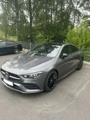 Mercedes-Benz CLA 220 4Matic 7G-DCT AMG Line