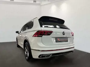 Volkswagen Tiguan TSI R-Line Digital Cockpit Pro Navi  DAB+ Bild 4