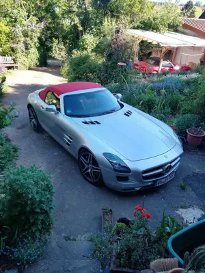 Mercedes-Benz SLS AMG Roadster SPEEDSHIFT DCT