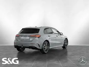 Mercedes-Benz A 200 d AMG Distronic+RüKam+LED+AHK+19"+Totwink Bild 3