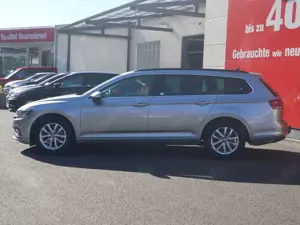 Volkswagen Passat Variant 1.5 TSI Business LED Navi ACC AHK Bild 3