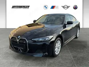BMW i4 eDrive40 SHZ AHK DAB