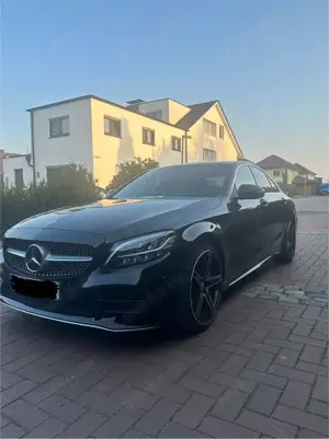 Mercedes-Benz C 300 9G-TRONIC AMG Line