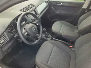 Skoda Fabia Combi Best of 1.0 TSI DSG Navigationssystem / Klim Bild 3