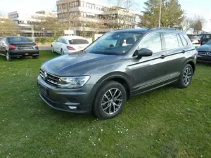Volkswagen Tiguan Comfortline 2,0 TDI 110 kW/150 DSG Original AHK!