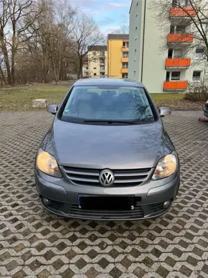 Volkswagen Golf Plus Tour