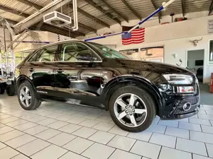 Audi Q3 2.0 TDI quattro S line 1.Hand
