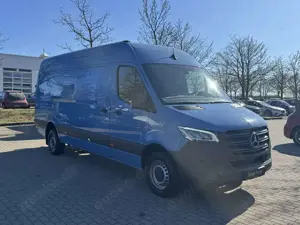 Mercedes-Benz Sprinter Sprinter 319 KA HD/L 9G DISTR.Klima 360° LED AHK Bild 3